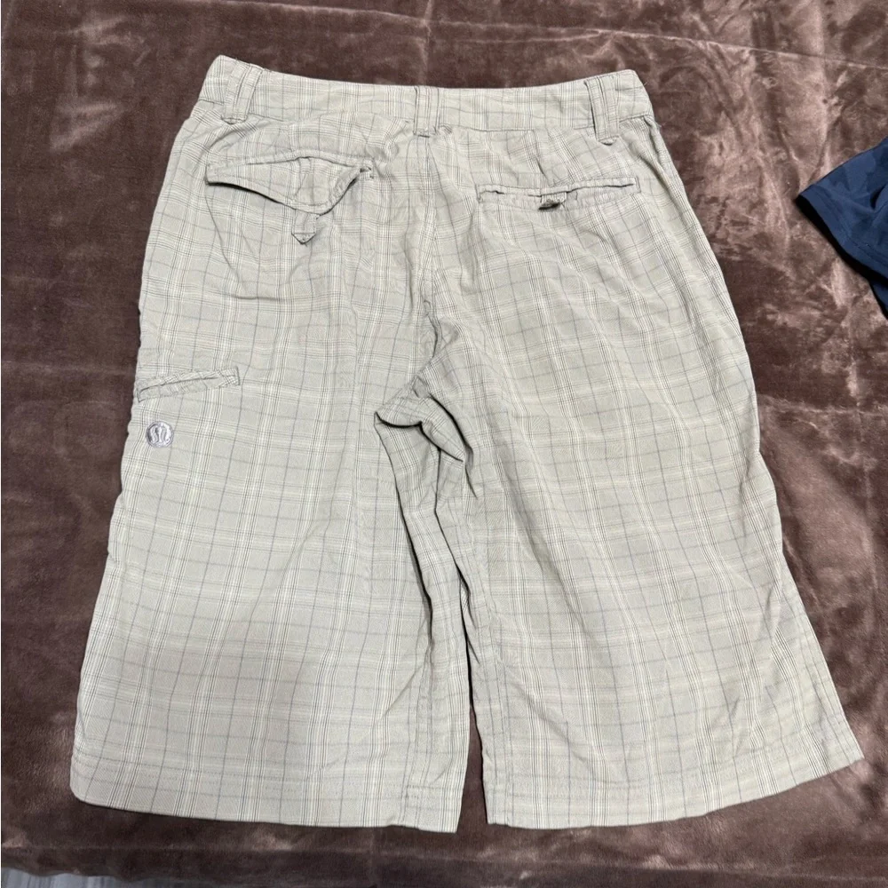 lululemon athletica Beige Flat Front Men Shorts